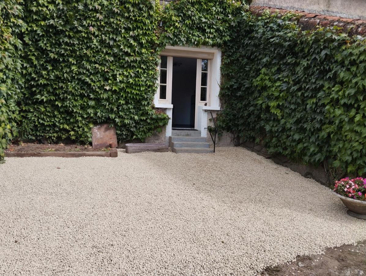 Maison Au Calme Avec Vue Etang Clesse  Dış mekan fotoğraf